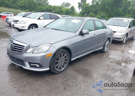 2011 Mercedes-Benz E 550 4Matic из США, поврежденный, VIN WDDHF9ABXBA316045